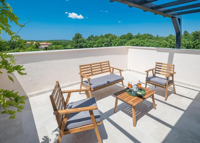 Cozy In With Wifi Hébergement de vacances Pifari